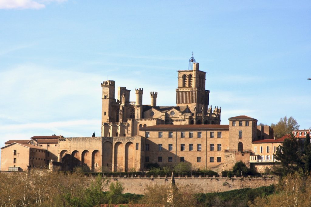 Blick auf die Cathédrale St.Nazaire in Béziers