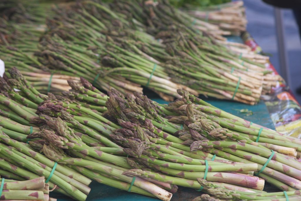 Grüner Spargel