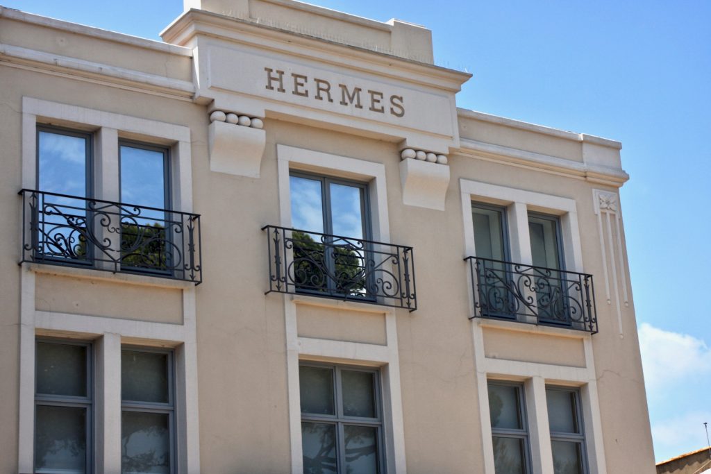 Geschäftsfassade von Hermes